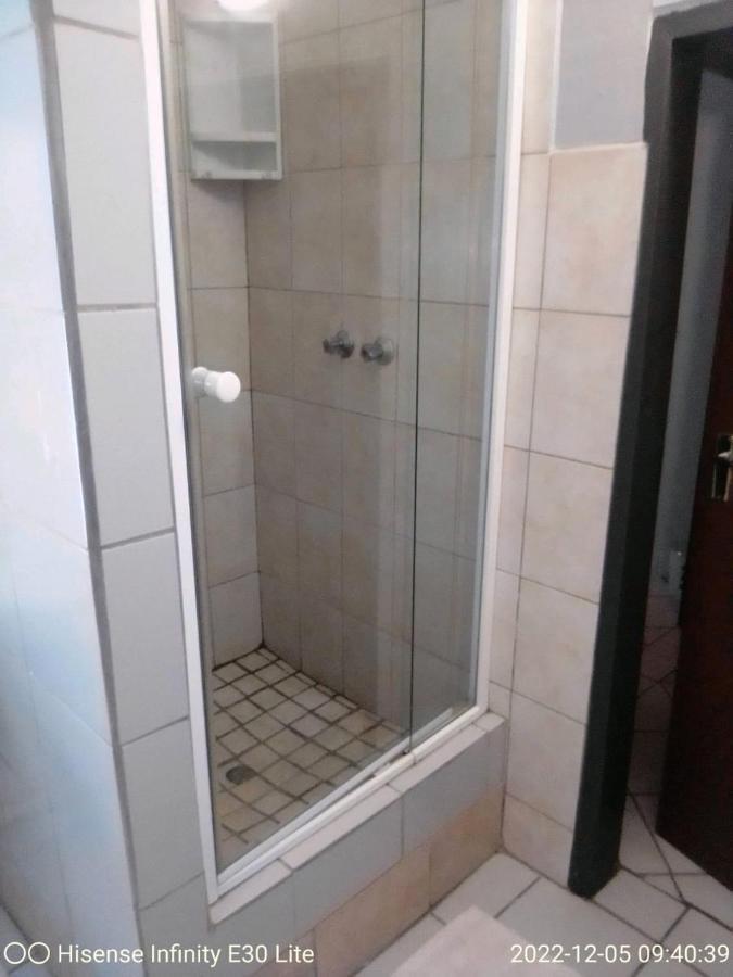 Rustenburg Guesthouse Zewnętrze zdjęcie