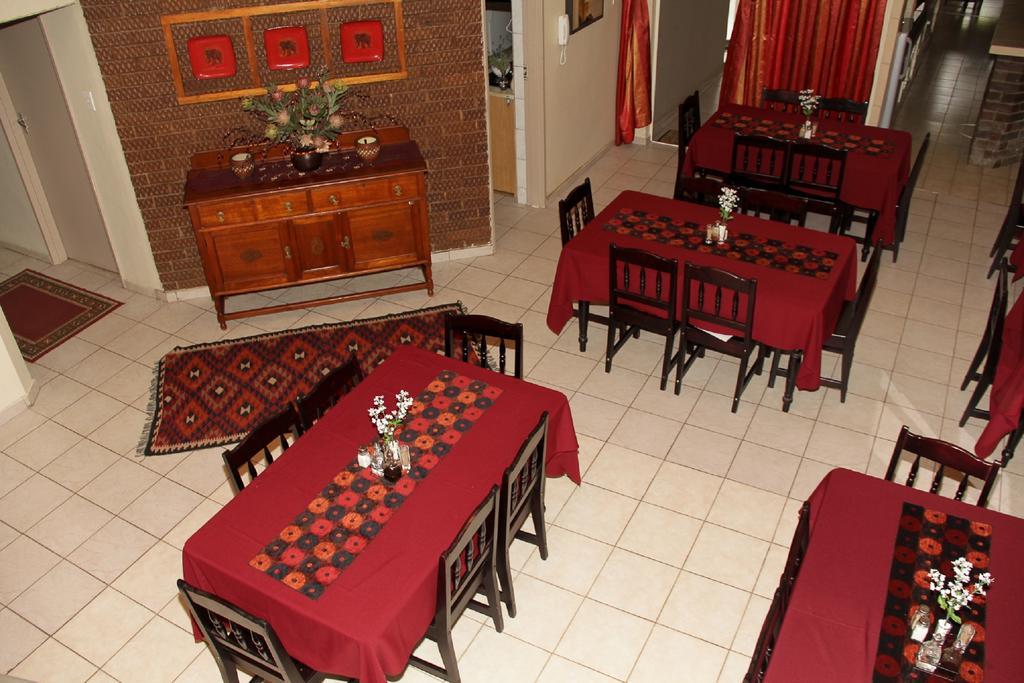 Rustenburg Guesthouse Zewnętrze zdjęcie