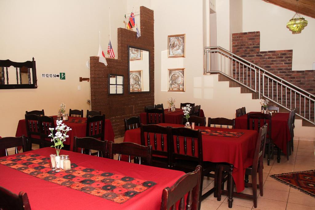 Rustenburg Guesthouse Zewnętrze zdjęcie