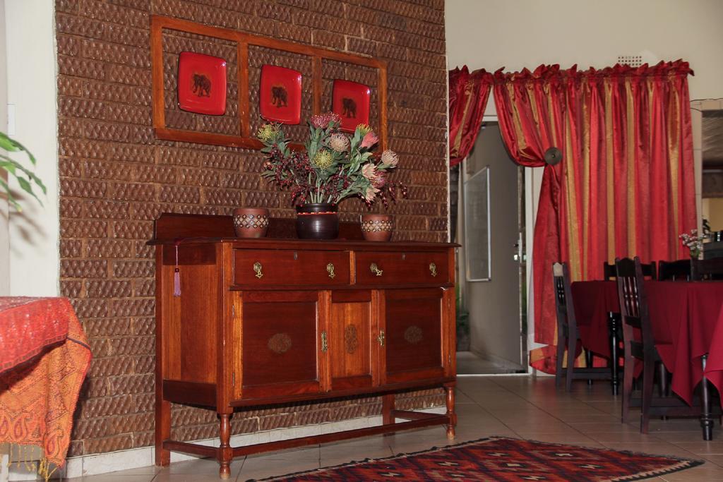 Rustenburg Guesthouse Zewnętrze zdjęcie